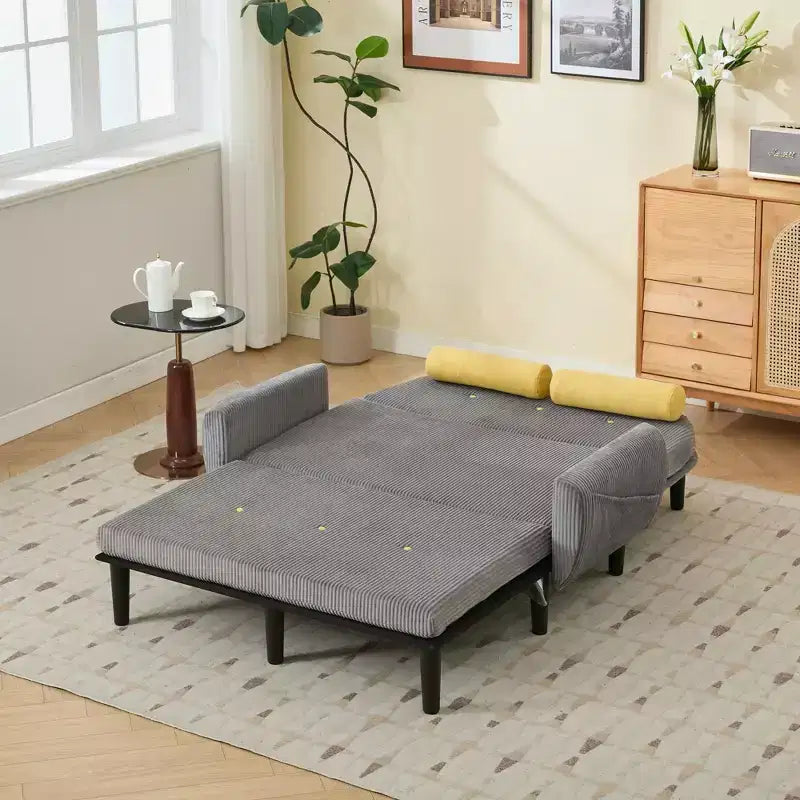 Divanetto moderno e compatto trasformabile, con tasche laterali e porta USB, comodo divano letto a 2 posti per soggiorno e appartamento