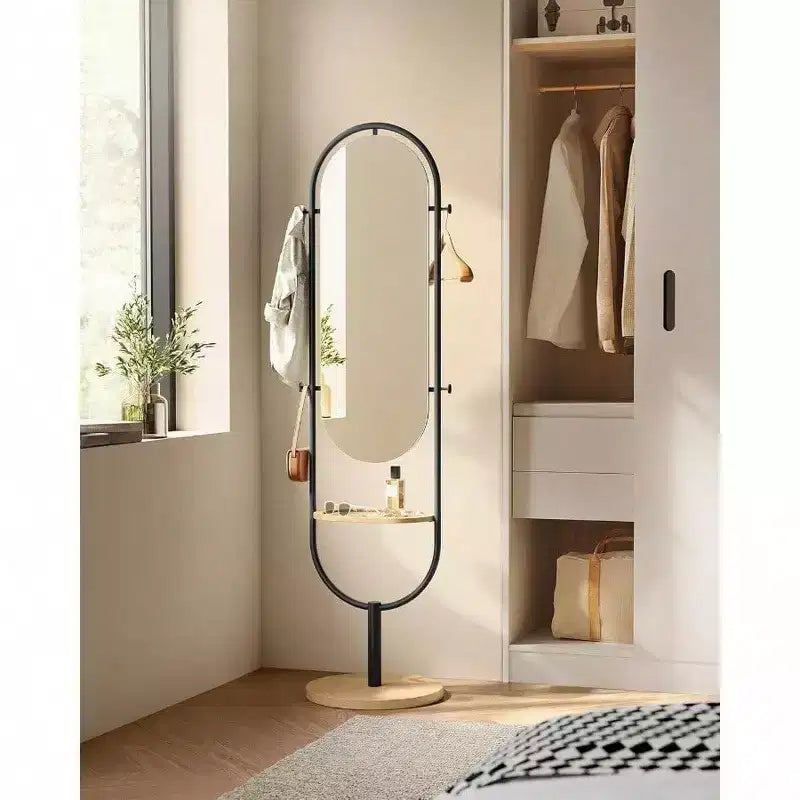 Specchio da terra a figura intera, design premiato 3 in 1. In beige rovere e nero inchiostro, per arredare soggiorno e camera da letto
