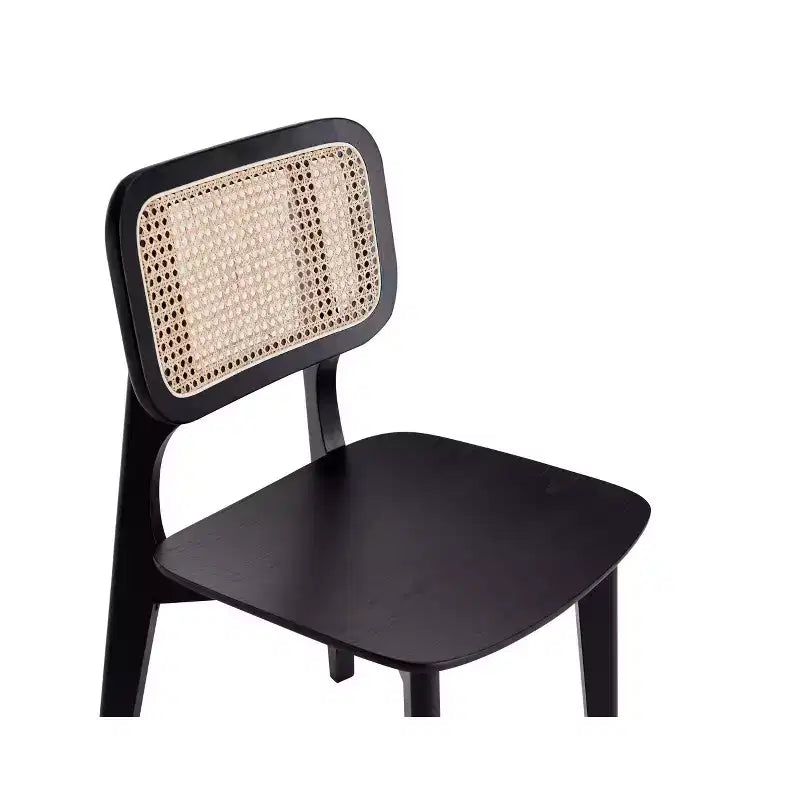 Set di 2 sedie da pranzo quadrate nere/naturali: struttura in legno di frassino, dettagli in rattan, seduta ergonomica